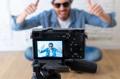 Best Vlogging Camera Under 300